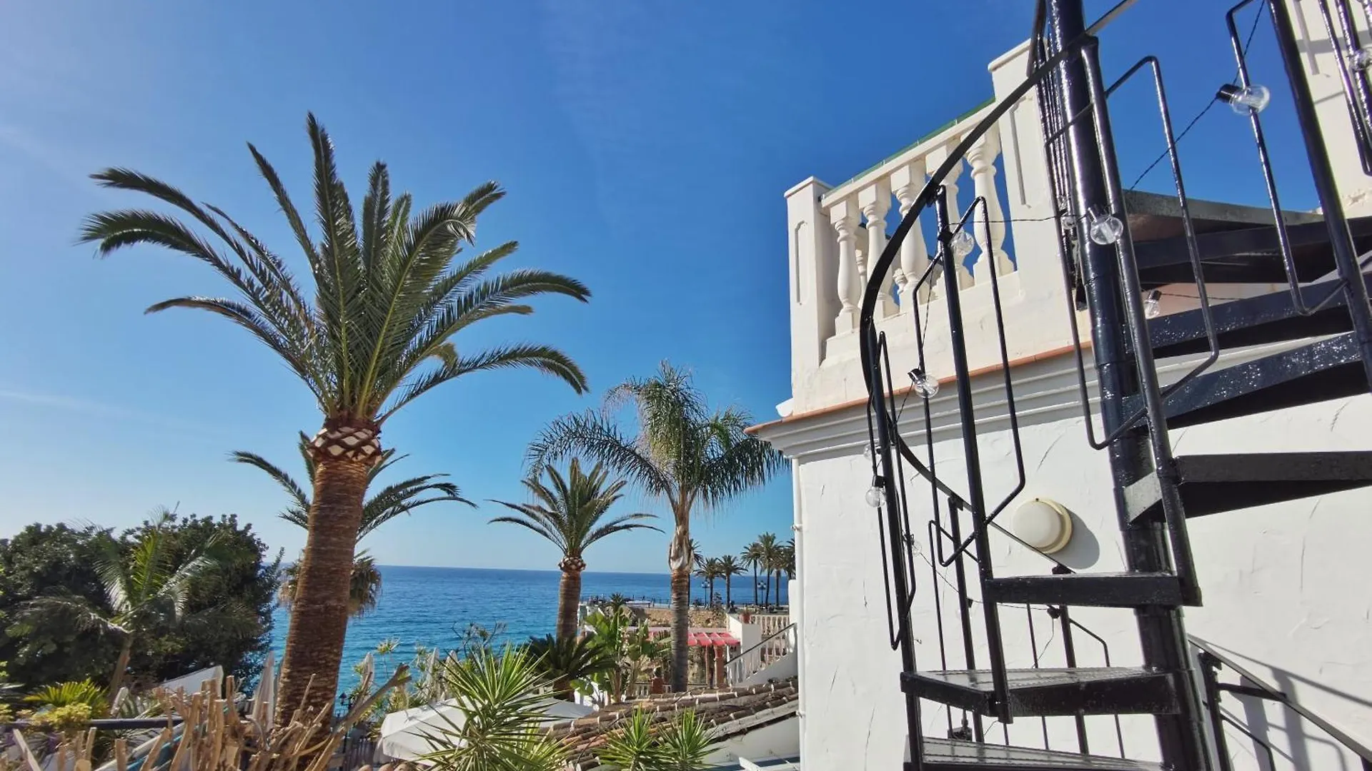 Apartment Villa Carabeo Nerja Spain